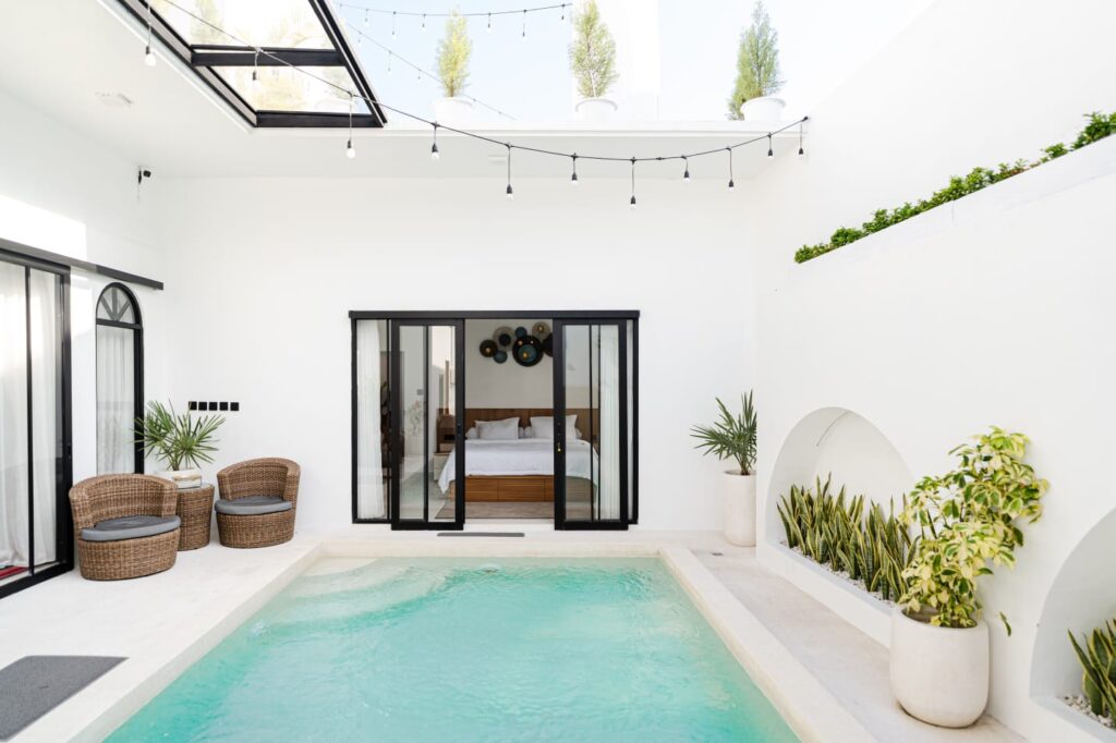 🏡 5-Bedroom Fully Furnished Villa in Canggu – Ready to Move In & Rent Out