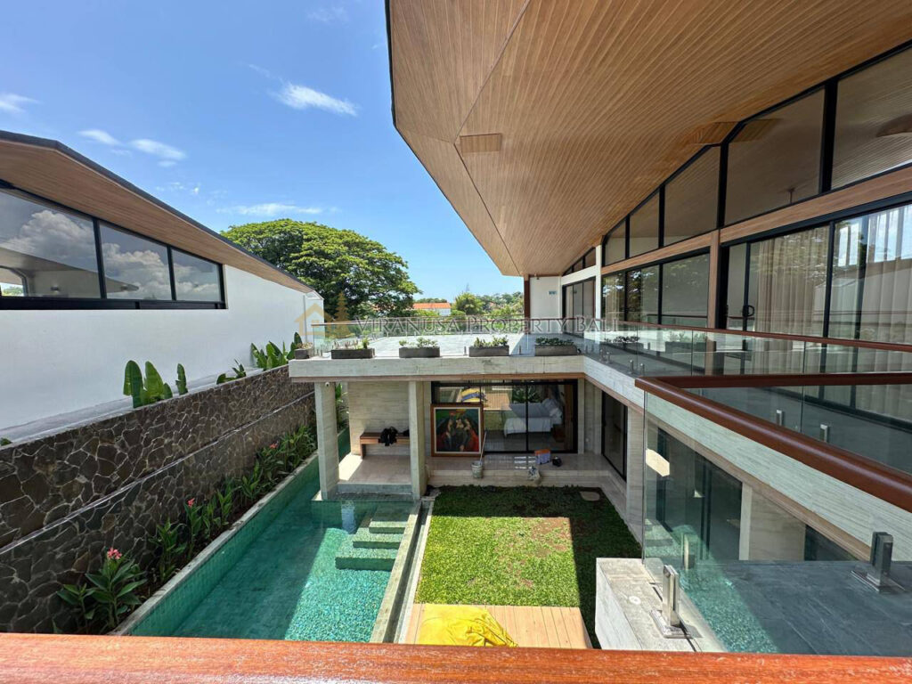 🏡 Freehold 4-Bedroom Villa – Walking Distance to the Beach, Sanur