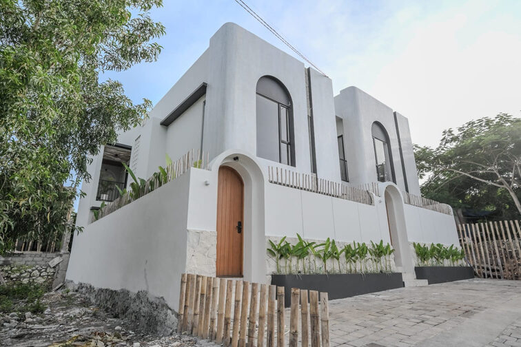 🏡 Modern Mediterranean 2BR Villa in Pecatu – Fully Furnished with Freehold & Leasehold Options