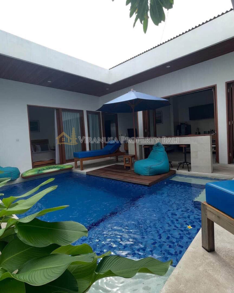 🏡 Modern Tropical 3-Bedroom Villa with Private Pool in Berawa